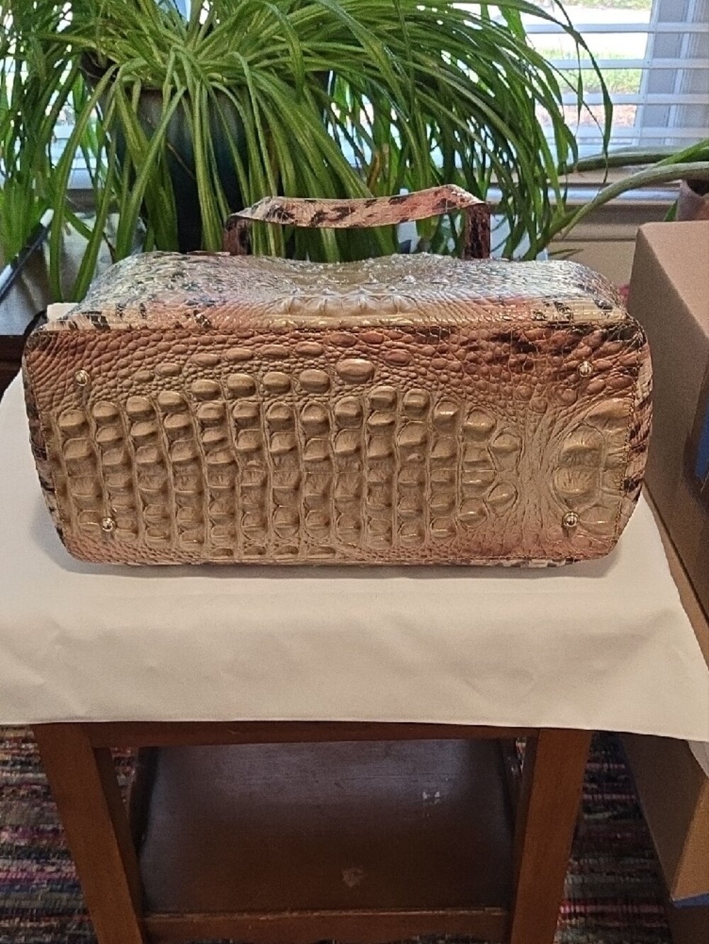 Brahmin Brooke Tote In PROWL Melboune Leather With Attachable Pouch EUC - Picture 5 of 16
